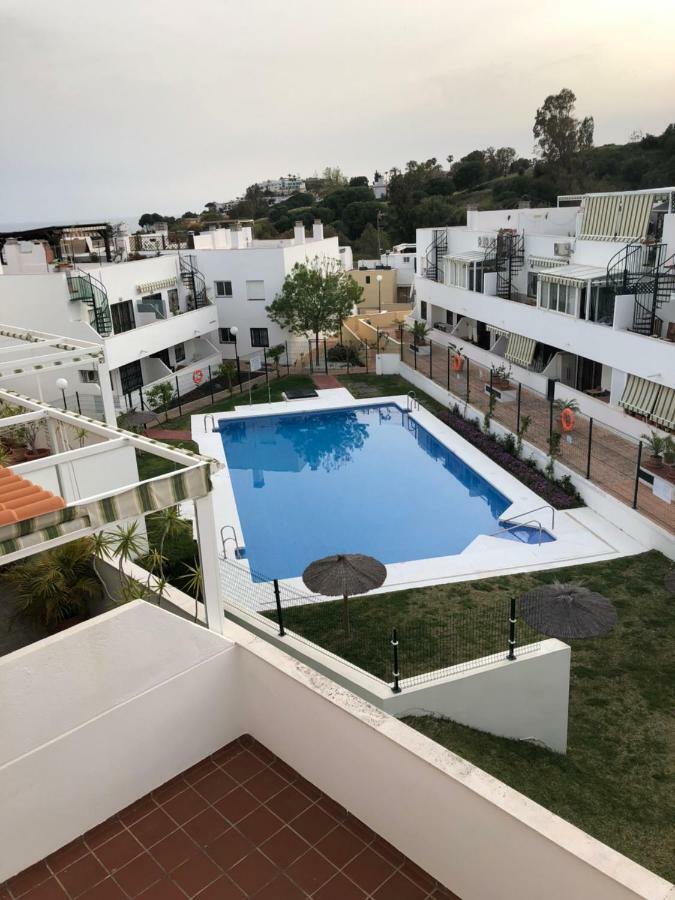 Apartamento Apartamento Con Vista A La Piscina Benalmádena Exterior foto